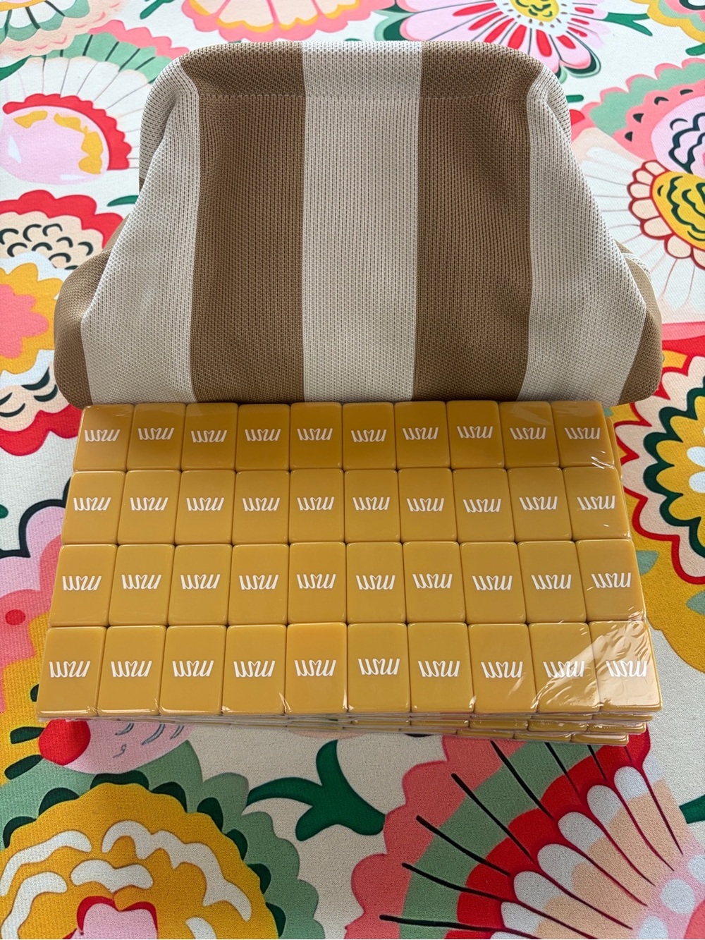 Paris Theme 🇫🇷 Mahjong Tiles, Mahjong Mat & Tile Bag 🀄️